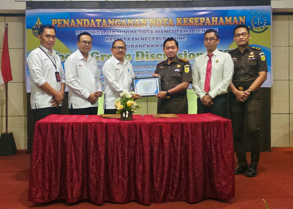 Penandatanganan Nota Kesepahaman Perumda Air Minum Tirta Mangutama Kabupaten Badung dengan Kejaksaan Negeri Badung dirangkaikan dengan FGD Peran Kejaksaan Dalam Mencegah Perbuatan Tindak Pidana Korupsi serta Dalam Pembangunan Daerah khususnya pada BUMD